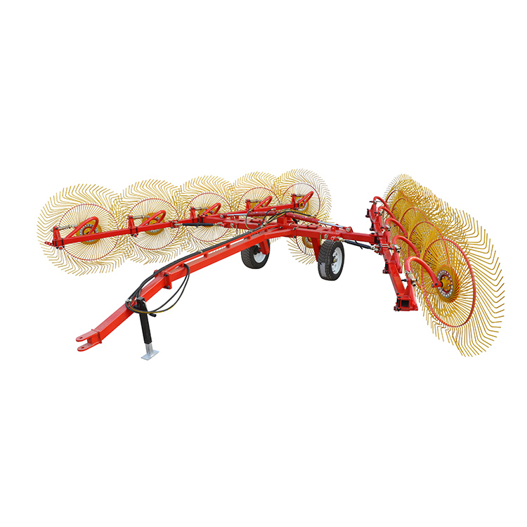 Fırlanan traktor dırmıq